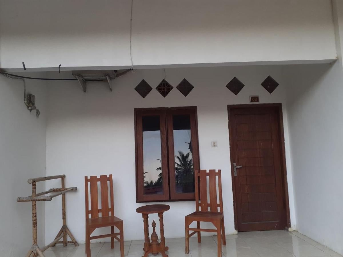 Mugeni Homestay Senggigi Εξωτερικό φωτογραφία